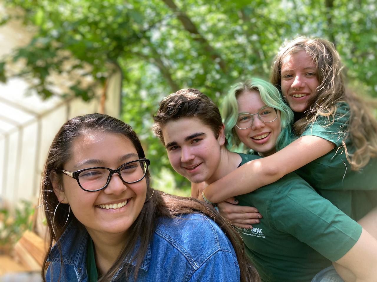 So freudvoll geht es bei einem Workcamp hier in Wangelin zu!